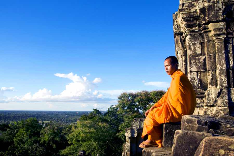 Monaco sulla sommità di Angkor Wat